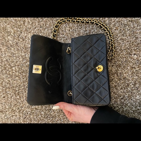 CHANEL Bags Vintage Chanel Bag Worth 780 Poshmark